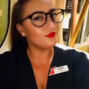 Meet your Posher, Elena